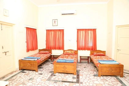 Facilities of Guests